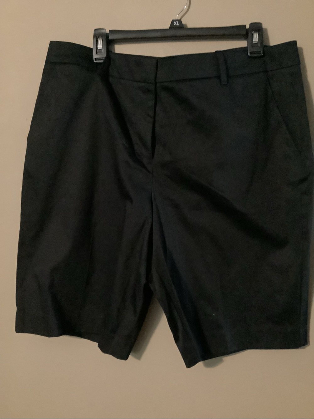 Simply Vera Vera Wang Black Women's Flat-Front Bermuda Shorts
